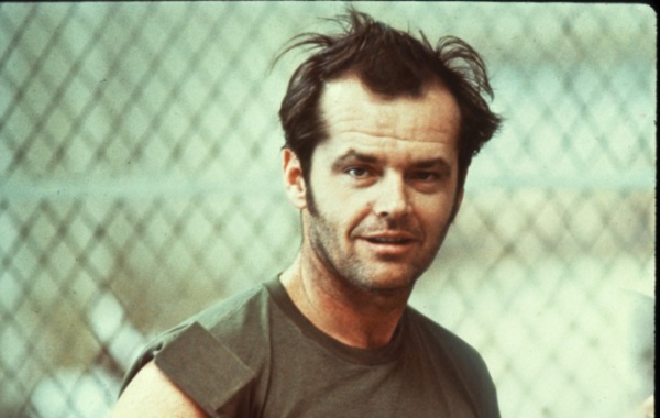 Jack Nicholson při natáčení Přeletu nad kukaččím hnízdem.